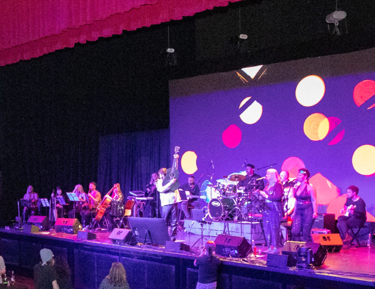 Solitary Band – The Neil Diamond Experience Photo