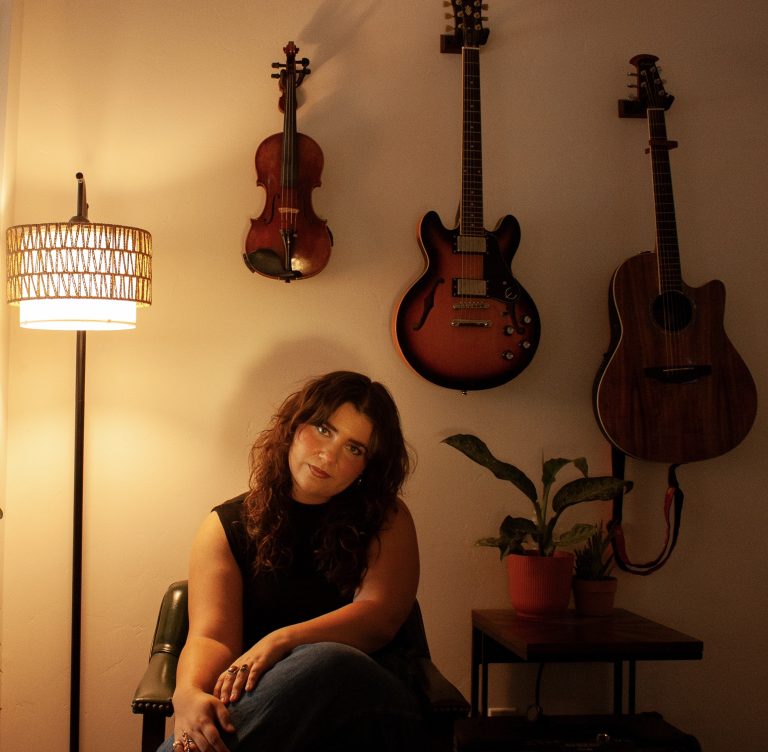 Maci Mattravers Photo