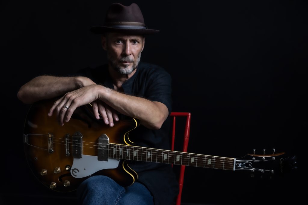 Paul Thorn Photo By Jeff Fasano3